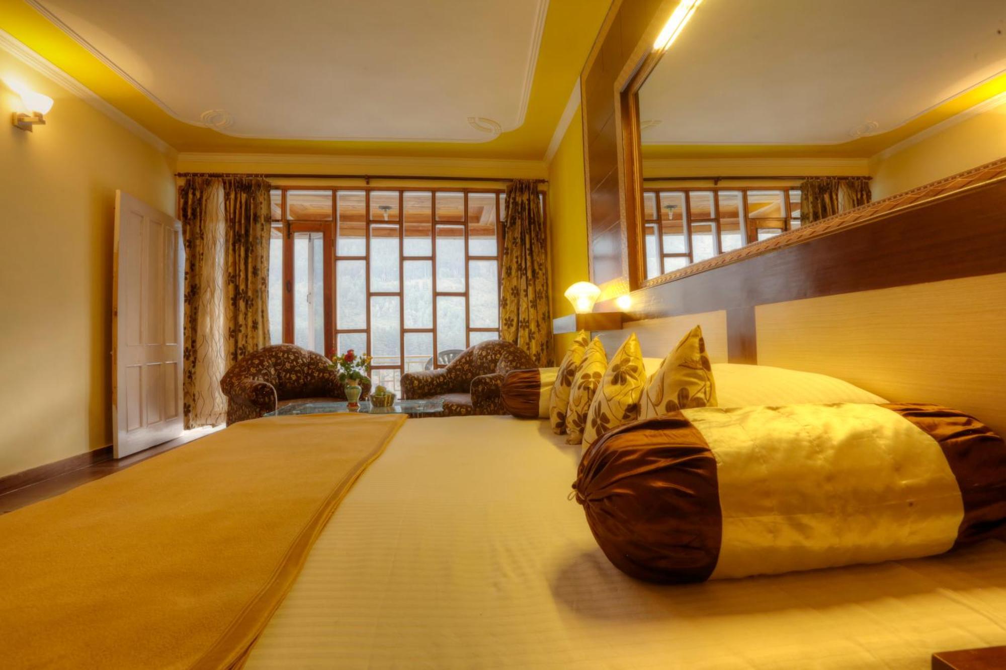 Hotel Glacier Resort Manāli Zewnętrze zdjęcie