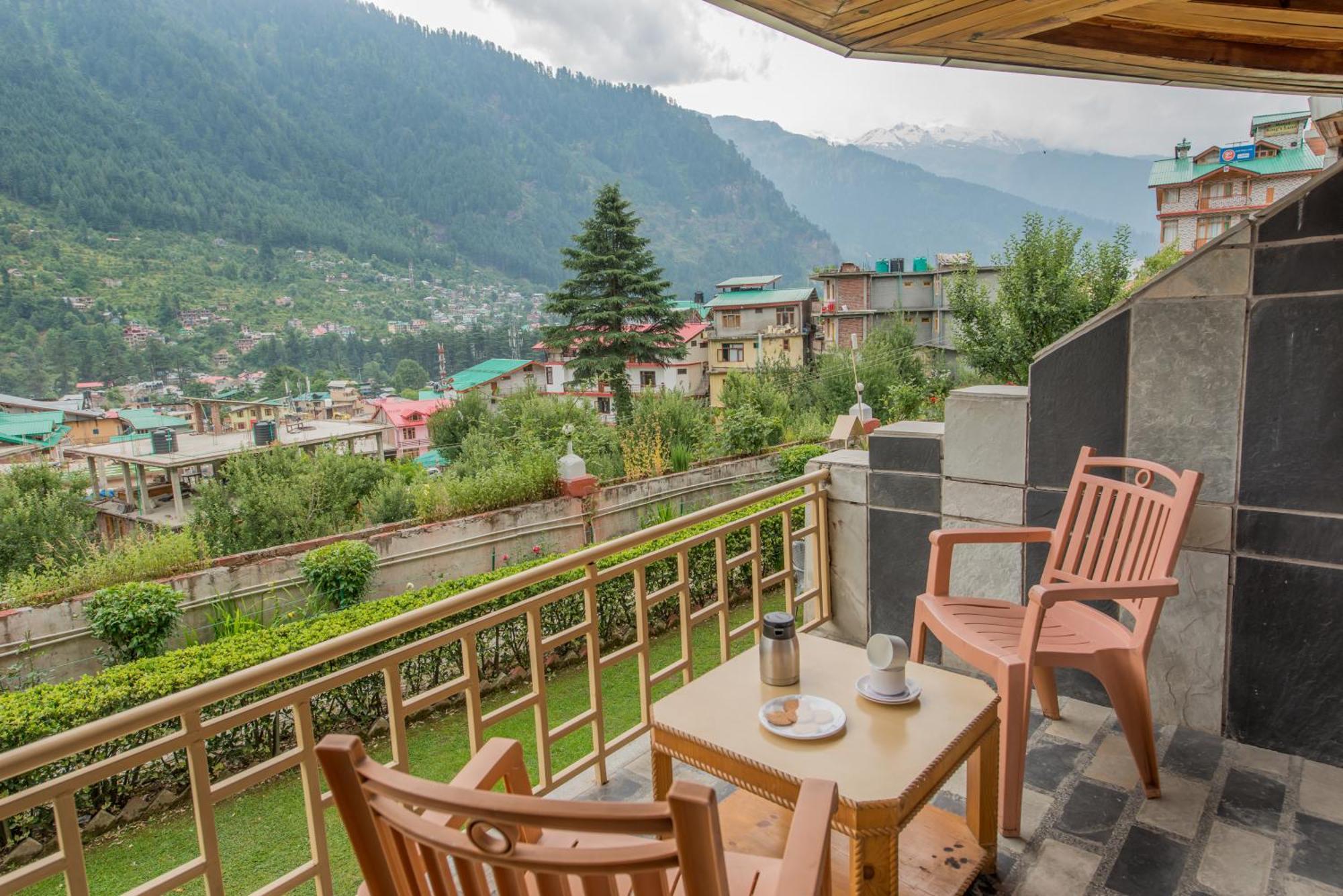 Hotel Glacier Resort Manāli Zewnętrze zdjęcie